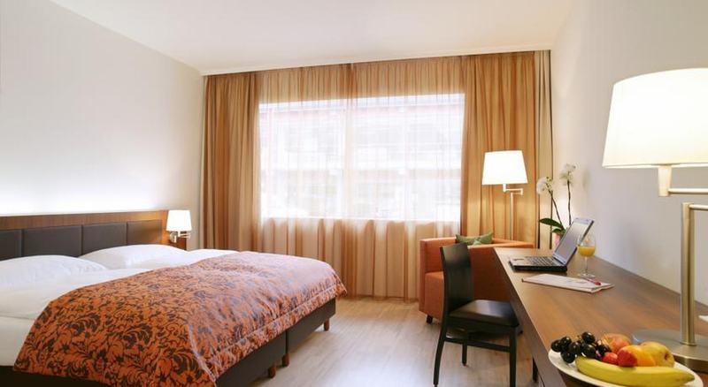 Hotel Die Zeit Санкт Файт ан дер Глан Екстериор снимка